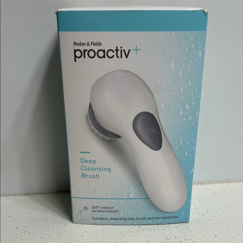 Rodan + Fields Proactiv Deep Cleansing Facial Brush Tool